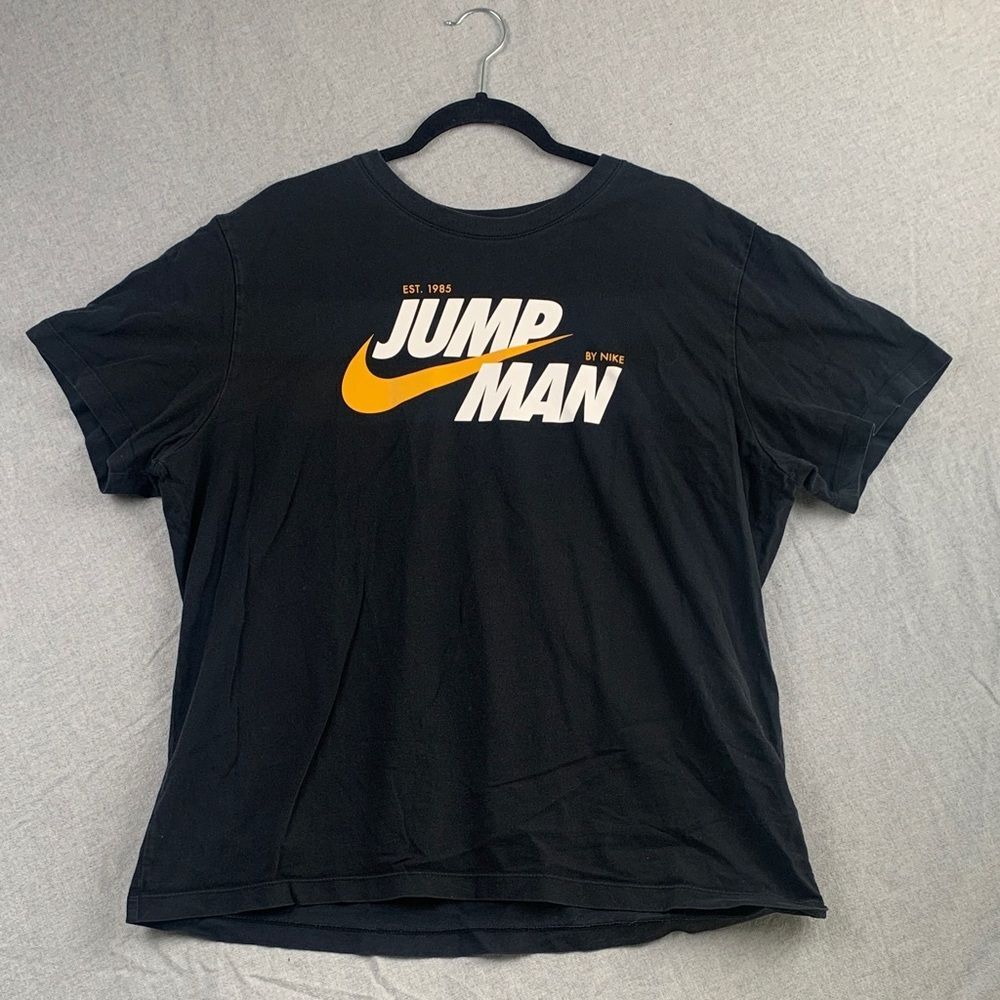 NIKE | XL MEN'S CASUAL SS T-SHIRT JUMPMAN MICHAEL JORDAN | BLACK ORANGE